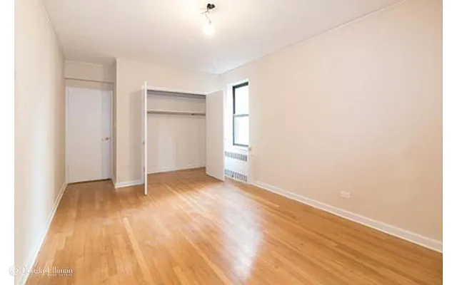 Rented by Douglas Elliman | media 16