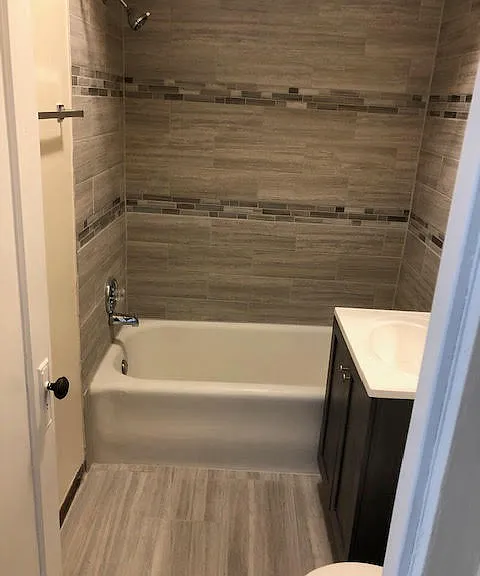 5615 W Wellington Ave #3W — Photo 18