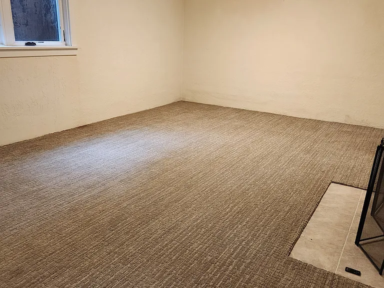 1881 Sherwood Dr — Photo 12