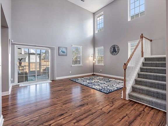 5th image of 226 Berwick Dr