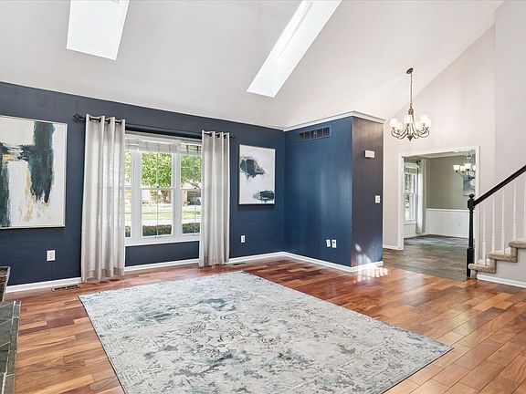4th image of 37739 Northfield Ct