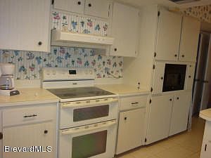 4th image of 169 Saint Croix Ave