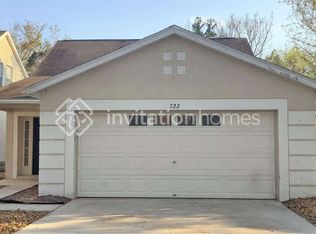 722 Cape Cod Cir, Valrico, FL 33594