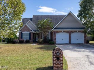 125 Peregrine Dr, Byron, GA 31008