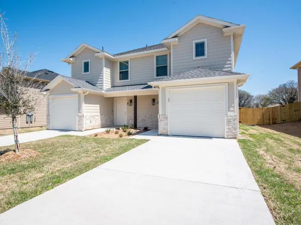 1516 Kennedy St #B, Bonham, TX 75418