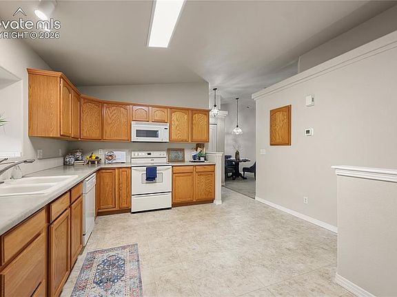 5th image of 1479 Madison Ridge Hts APT B