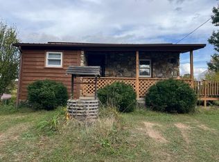 385 Hillside Rd, Mountain City, TN 37683