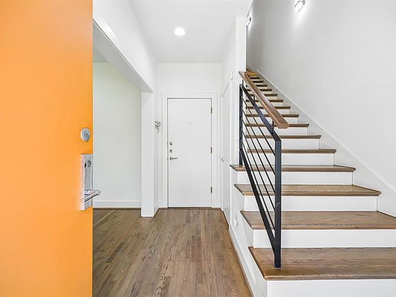 4th image of 4025 Lemmon Tree Pl