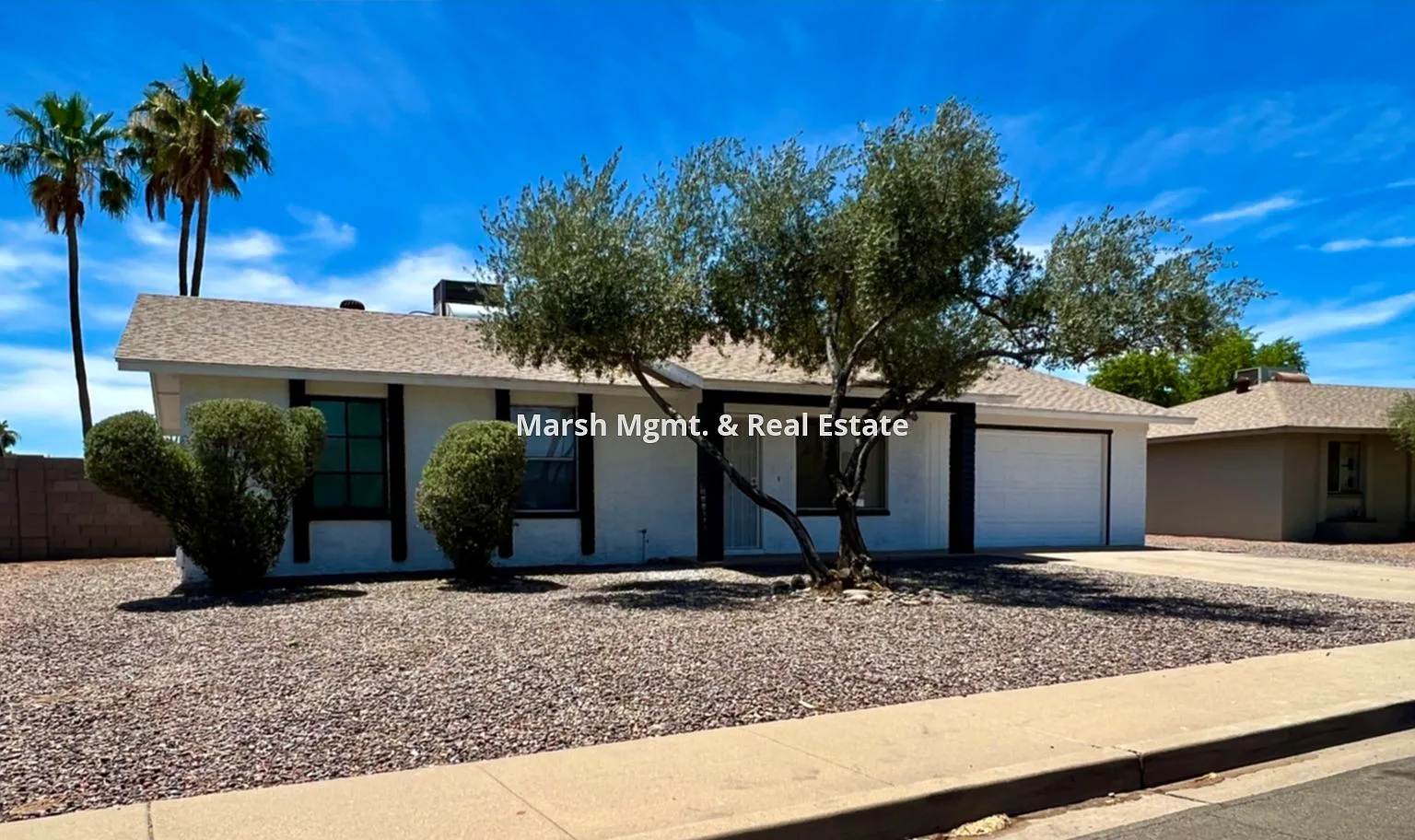 3 bedroom home in Mesa with easy freeway access. — Photo 2