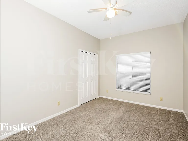 1047 Whittier Cir — Photo 16