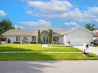 20071 NW 5th St, Pembroke Pines, FL 33029