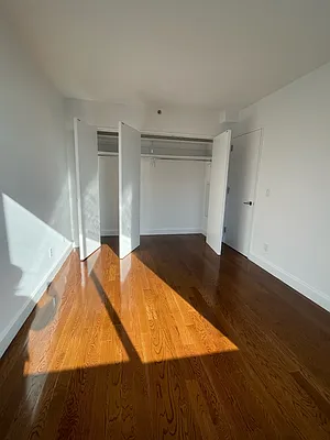 Rented by The Dermot Realty Management Company | media 4