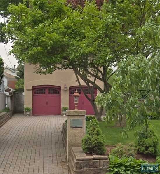 1st image of 292-300 Delavan Ave