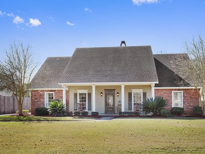 11024 Meadow Lake Dr, Baton Rouge, LA, 70810