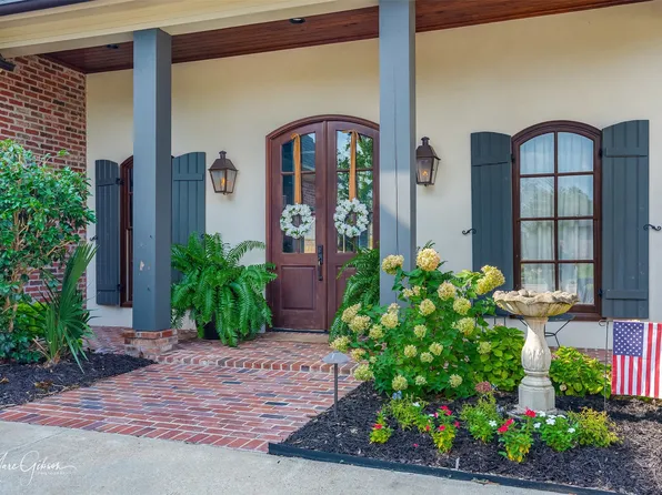 9548 Rochel Dr, Shreveport, LA 71115