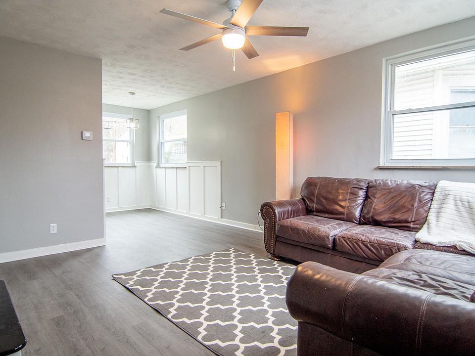 1st image of 5417 Washington Ave SE #A