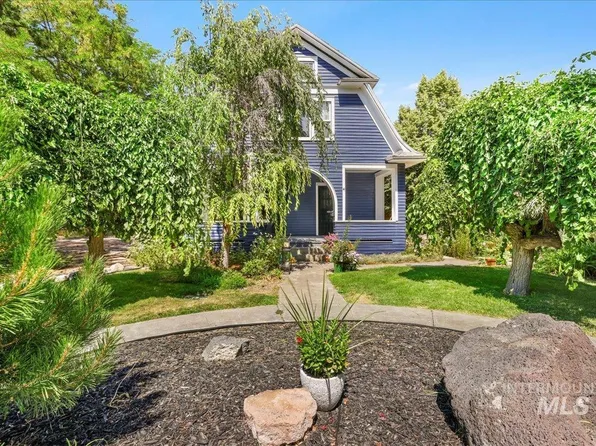 207 8th Ave E, Twin Falls, ID 83301