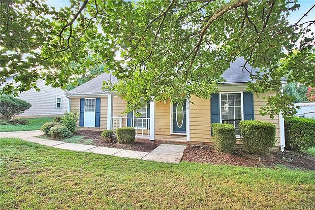 1st image of 7214 English Ivy Ln