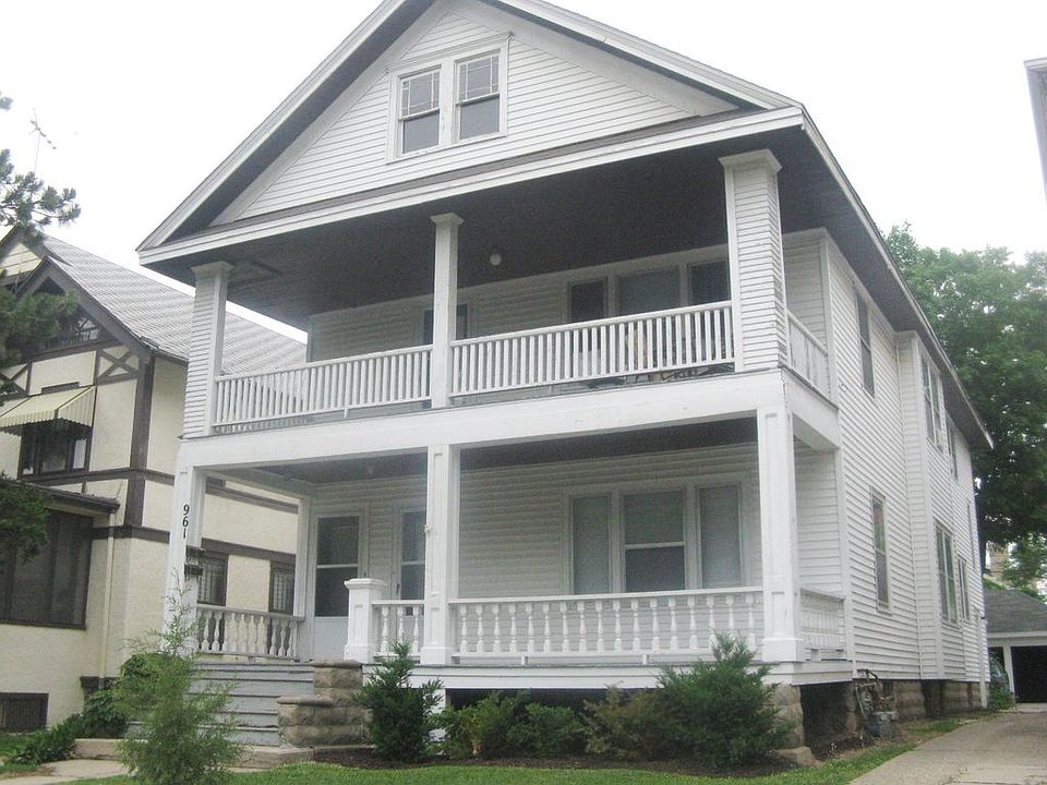 1st image of 961 N Church St