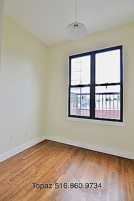 3rd image of 567 Evergreen Ave #1B