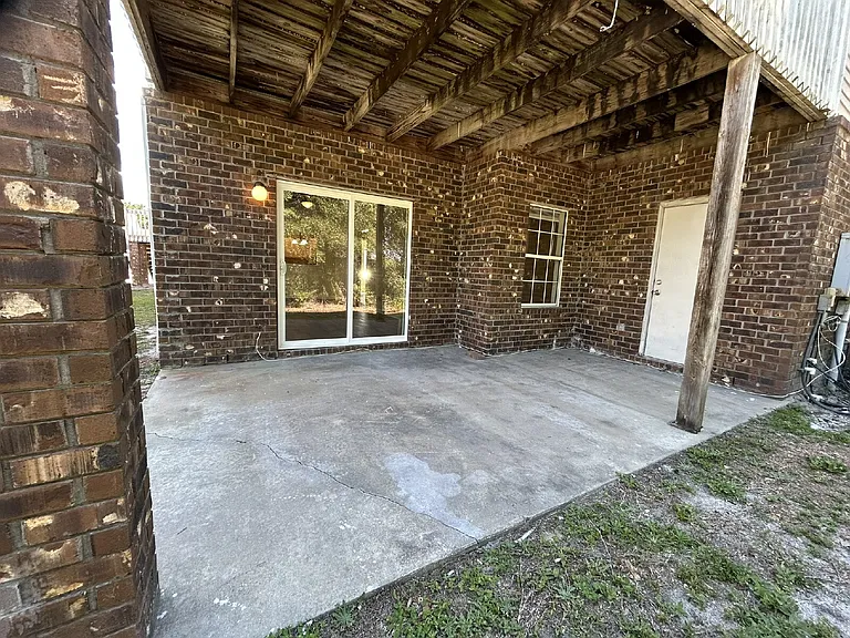 350 Beverly St #123 — Photo 9