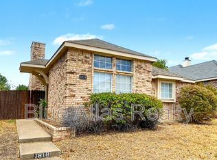 1818 Orchard Dr, Lewisville, TX 75067