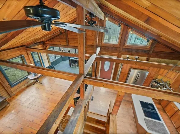 21 Howell Street, Pine Bush, NY 12566