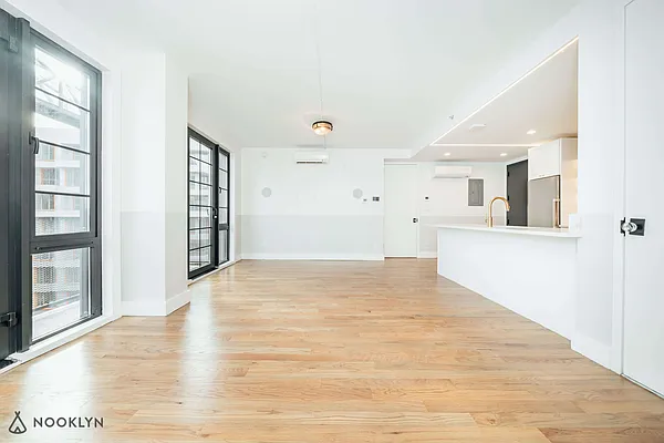 Rented by Nooklyn NYC LLC | media 52