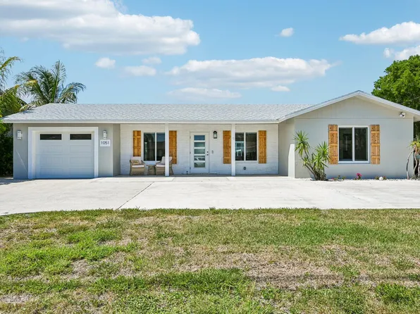 1051 SW 25th Avenue, Boynton Beach, FL 33426
