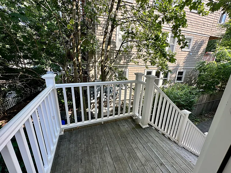 16 Plainfield St #16 — Photo 12