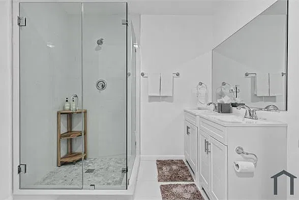4 bed, $4,080 — Photo 4