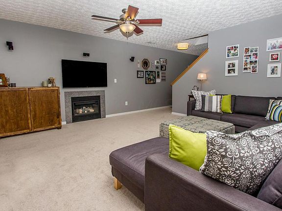 3rd image of 7760 Lupine Dr
