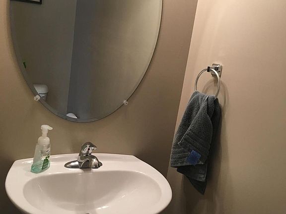 2nd image of 3289 Sweet Clover Ln
