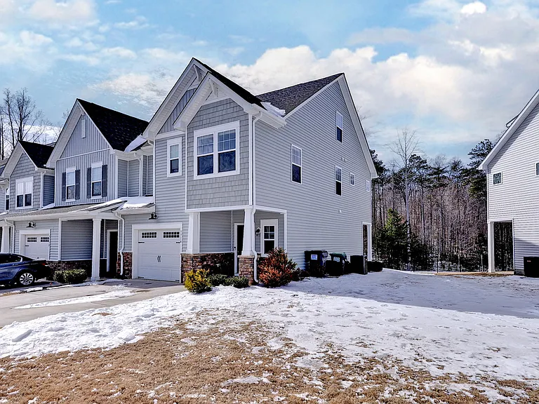 7714 Leeds Castle Ln — Photo 22