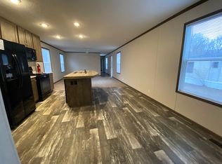 14482 Maple Tree Ln #582, Grand Haven, MI 49417