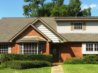 15519 Diana Ln, Houston, TX 77062