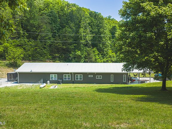 5th image of 622 Earls Hollow Rd