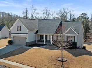 5831 Ridgedale Ct, Gainesville, GA 30506