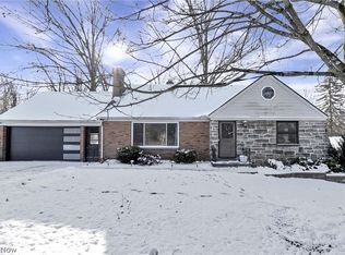 6754 Oakes Rd, Brecksville, OH 44141