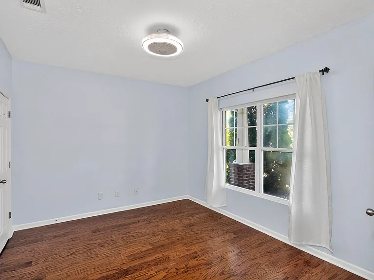 7339 Autumn Crossing Way — Photo 10