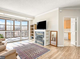 19370 Magnolia Grove Sq UNIT 312, Lansdowne, VA 20176