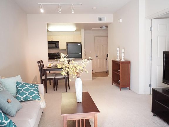 2nd image of 1550 Technology Dr Unit 1023