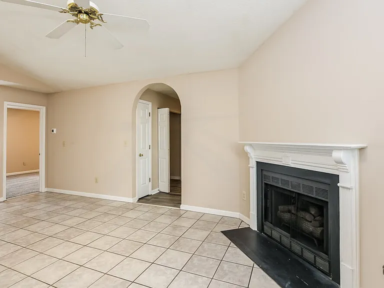 4008 Sidney Lanier Blvd — Photo 4