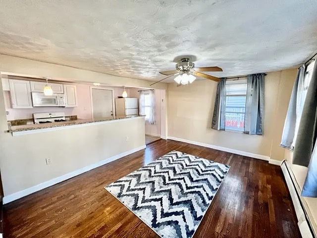 14 Amity St #1 — Photo 8