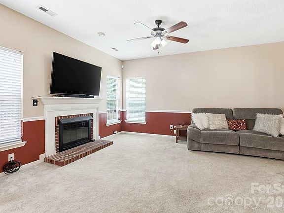 5th image of 5427 Beaver Creek Ct