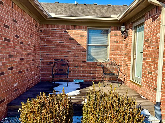 4th image of 1336 Country Creek Cir