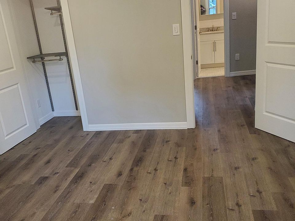 Fairfield Estates at Miller Place Apartment Rentals Miller Place, NY