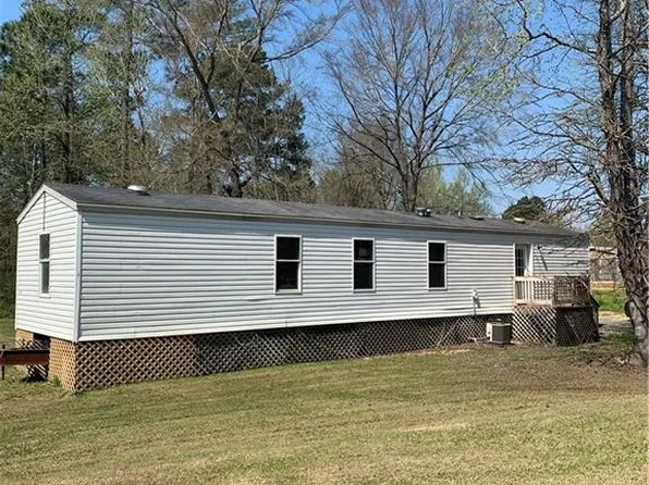 901 Beach Rd, Camden, AL 36726