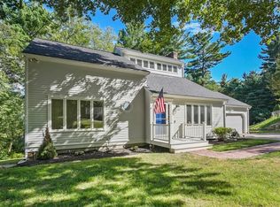 6 Barrows Rd, Mendon, MA 01756