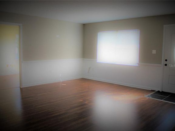 3rd image of 4509 N Scenic Hwy